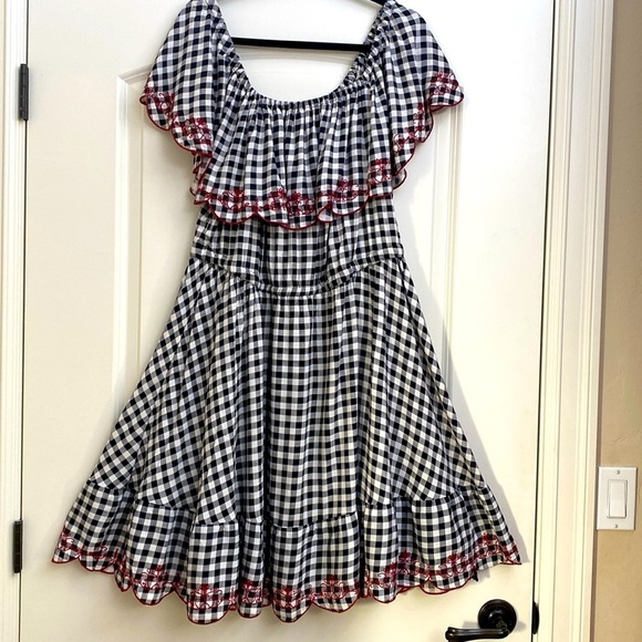 torrid Dresses & Skirts - Torrid Sz 4 Gingham check Midi Dress Womens Ruffled Embroidered country Ruffles